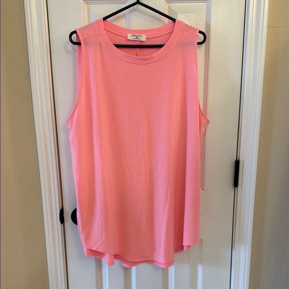 Zenana Outfitters Orange Pink Sleeveless Muscle Tee